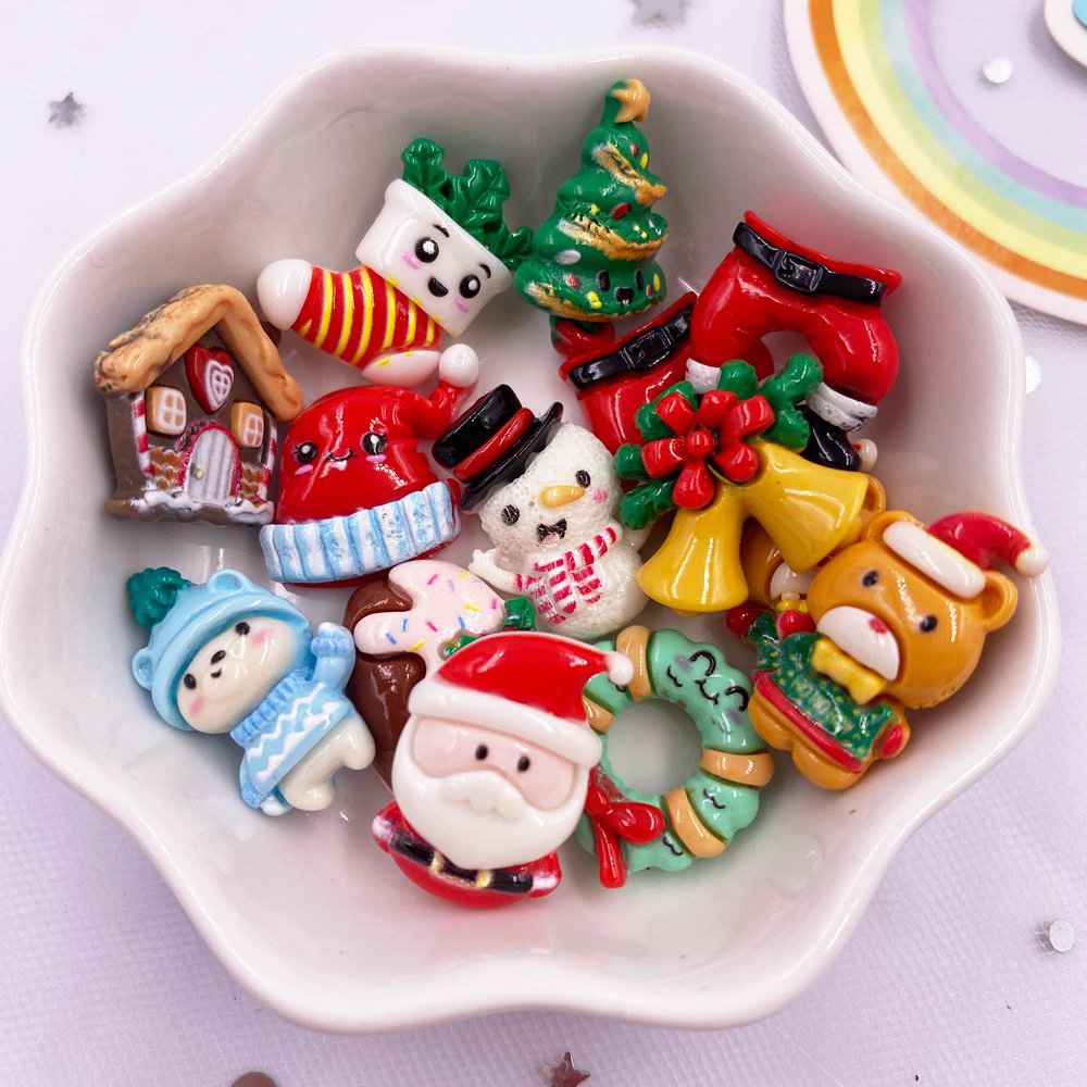 Elk Bugle Call - 12PCS เรซิ่น Kawaii สีสัน Mini Santa