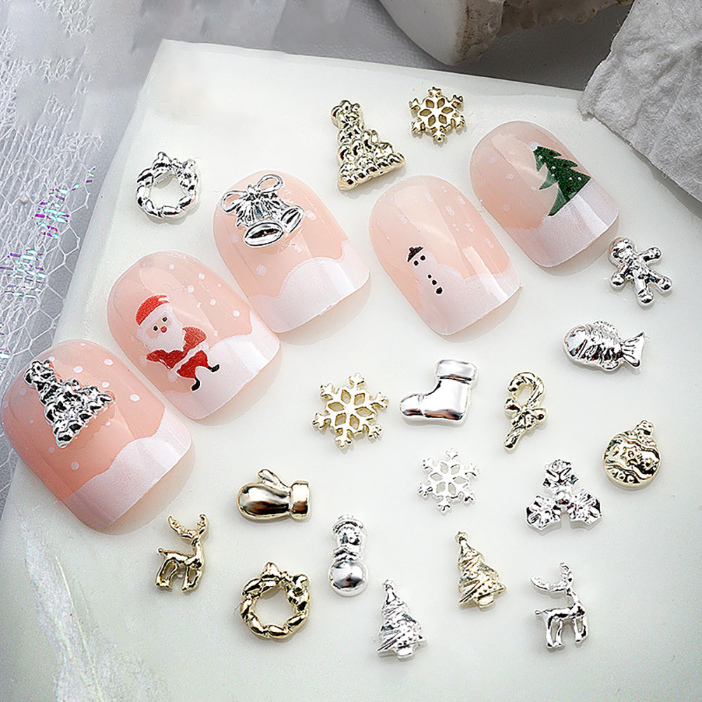 Elk Bugle Call - 50 ชิ้นผสมมินิคริสต์มาสการ์ตูนเล็บ Charms Gold Silver Snowflake,